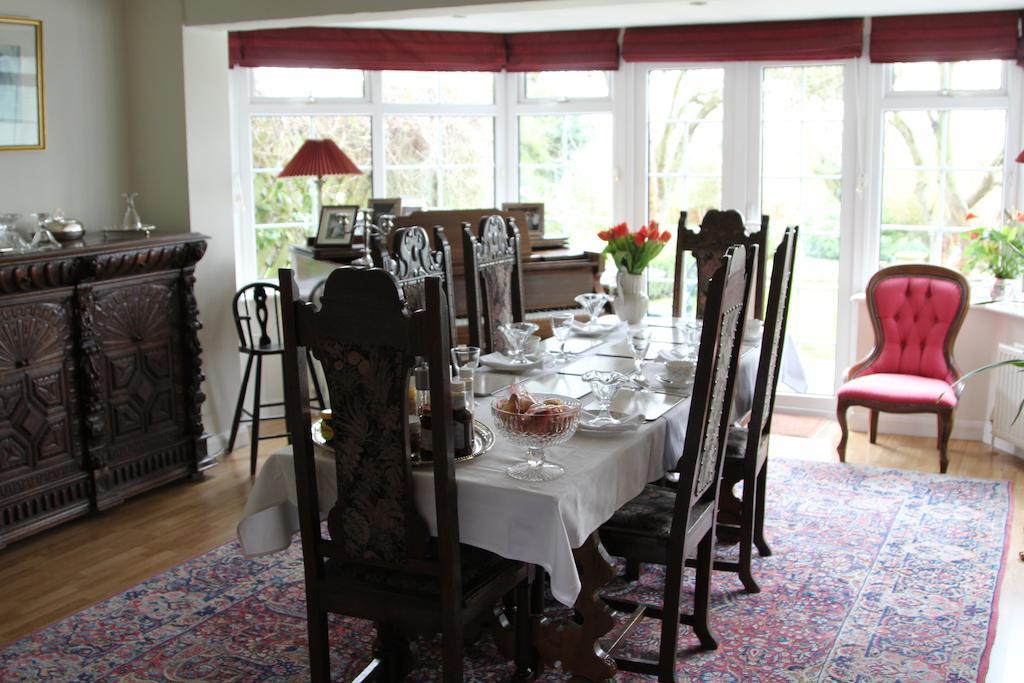 מיידנהד Sunny Cottage מראה חיצוני תמונה